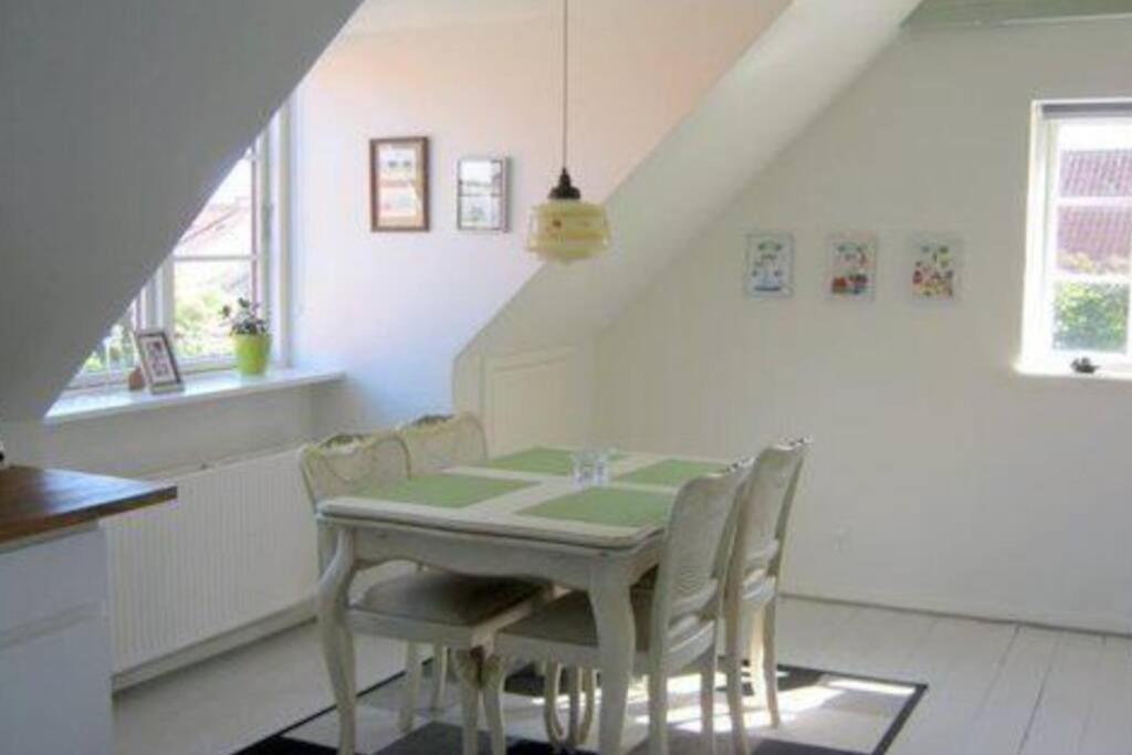 Skon Lejlighed I Aeroskobing. Apartment Exterior photo